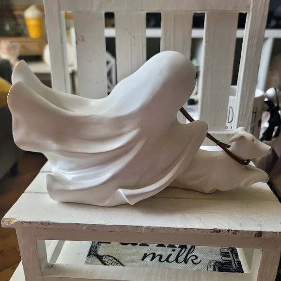 Viral Ghost Dog Figurine - Picture 2 of 5